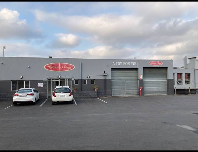 1,485M² FACTORY TO LET IN NEW GERMANY